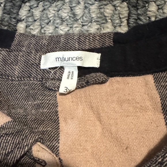 Maurices Black and Pink Plaid Button Down Shirt - Picture 2 of 3